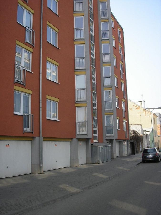Apartment Vodni With Parking Брно Номер фото